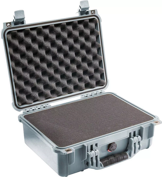 1450 Peli™ Case u/skum
