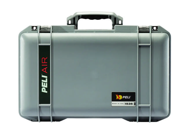 Peli™ 1535 Air Carry-On u/skum