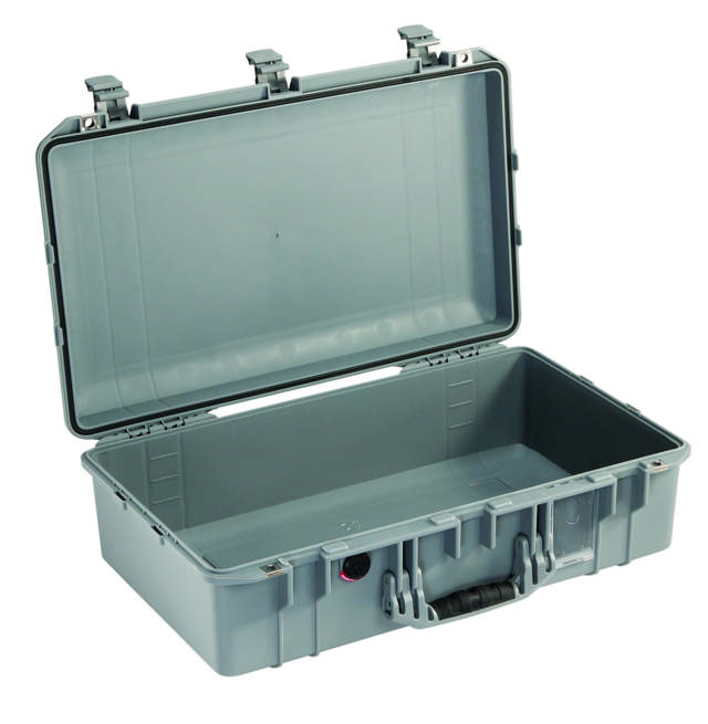 Peli™ 1555 Air Case u/Skum
