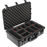 Peli™ 1555 Air Case med tredelt opdelersystem