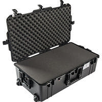 Peli™ 1615 Air case m/skum