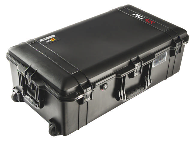 Peli™ 1615 Air case m/skum