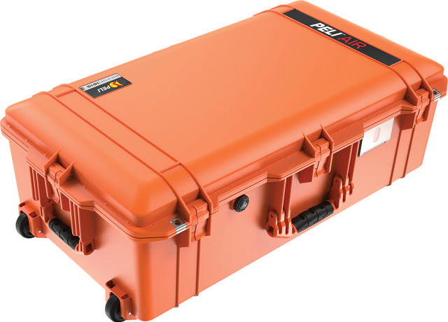 Peli™ 1615 Air case u/skum