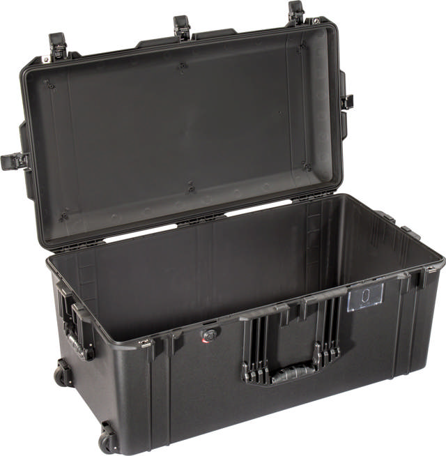 Peli™ 1646 Air case u/skum