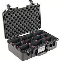 Peli™ 1525 Air med tredelt opdelersystem